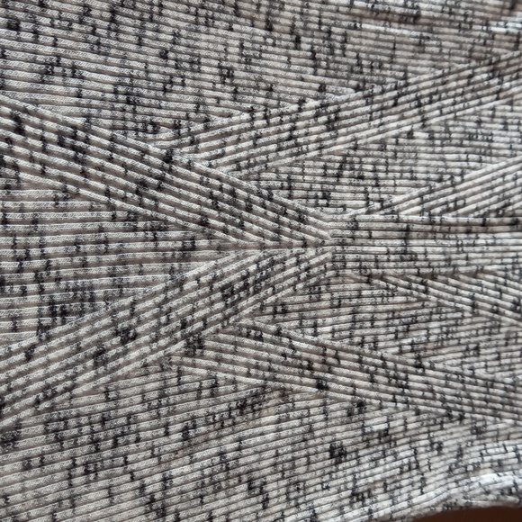 Guess ribbed sweater dress - Picture 4 of 6